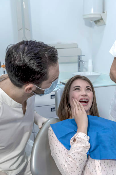 Best Emergency Cosmetic Dentistry (e.g., broken veneers) in Holts Summit, MO